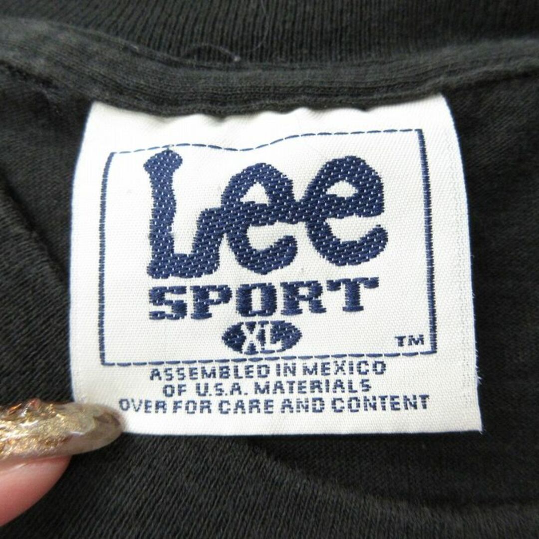 Lee(リー)のXL★古着 リー Lee 長袖 ビンテージ Tシャツ メンズ 00年代 00s NFL ワシントンレッドスキンズ バドワイザー 大きいサイズ クルーネック 黒 ブラック 24mar02 中古 メンズのトップス(Tシャツ/カットソー(半袖/袖なし))の商品写真