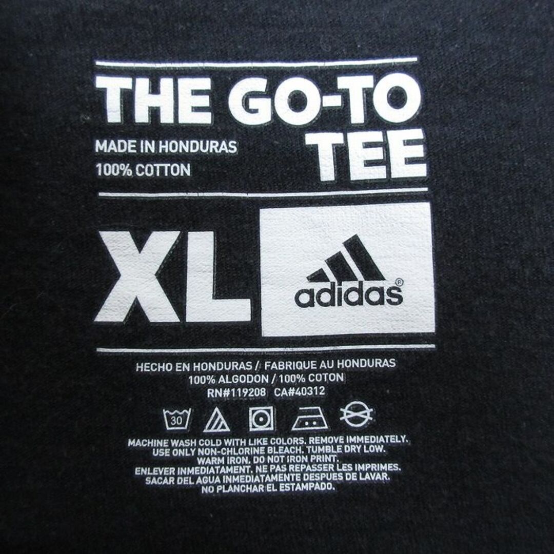 adidas(アディダス)のXL★古着 アディダス adidas 半袖 ブランド Tシャツ メンズ NBA シカゴブルズ 大きいサイズ コットン クルーネック 黒 ブラック バスケットボール 24mar01 中古 メンズのトップス(Tシャツ/カットソー(半袖/袖なし))の商品写真