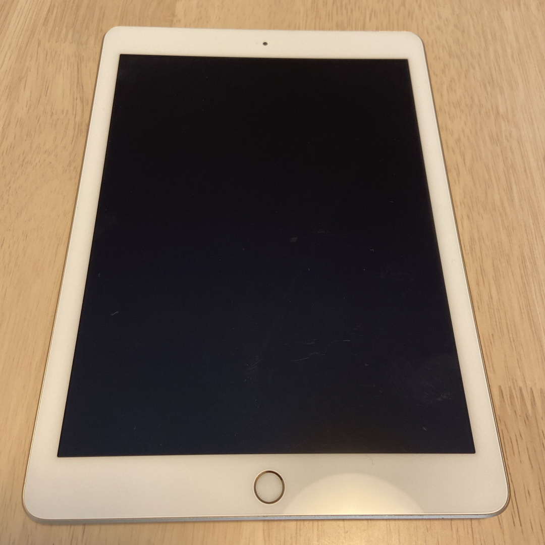 iPad第5世代 32GB 箱 - iPadアクセサリー