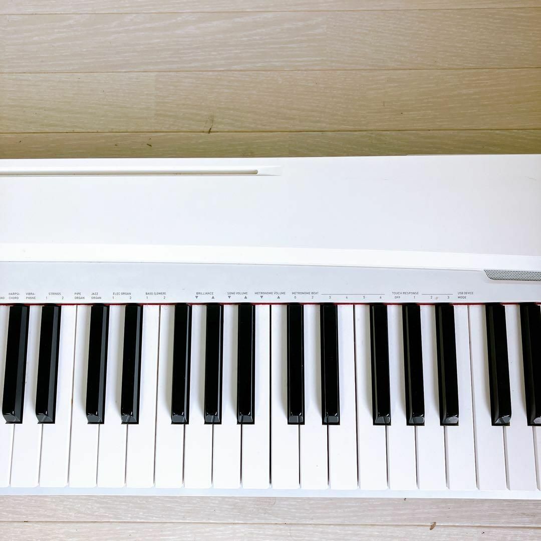 CASIO(カシオ)のCASIO Privia PX-135WE 88鍵盤 電子ピアノ キーボード 白 楽器の鍵盤楽器(キーボード/シンセサイザー)の商品写真