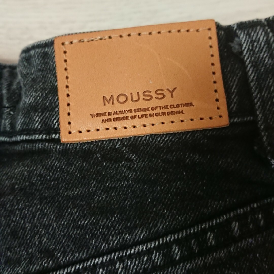 moussy(マウジー)のMOUSSY マウジー フレアデニム パンツ BLACK 24インチ レディースのパンツ(デニム/ジーンズ)の商品写真