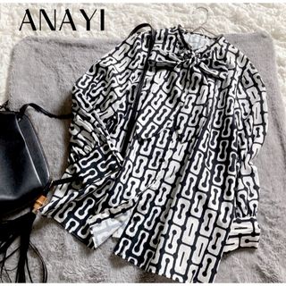 ANAYI - 【アナイ】美品✨完売 ブラウス シャツ モノトーン ボウタイ リボン 総柄