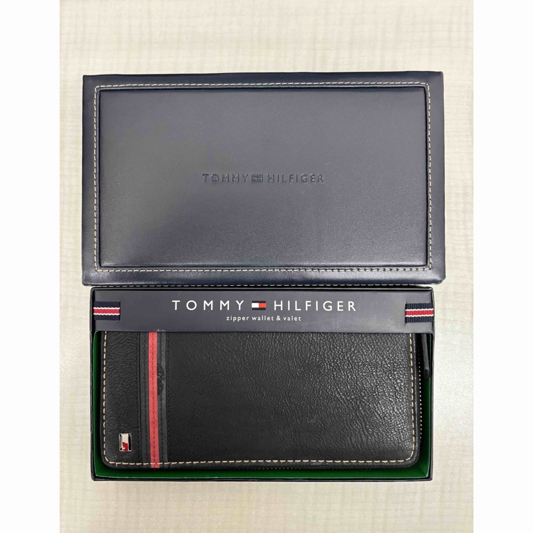 TOMMY HILFIGER(トミーヒルフィガー)の【新品未使用】TOMMY HILFIGERラウンドファスナー長財布 BK 箱入 メンズのファッション小物(長財布)の商品写真