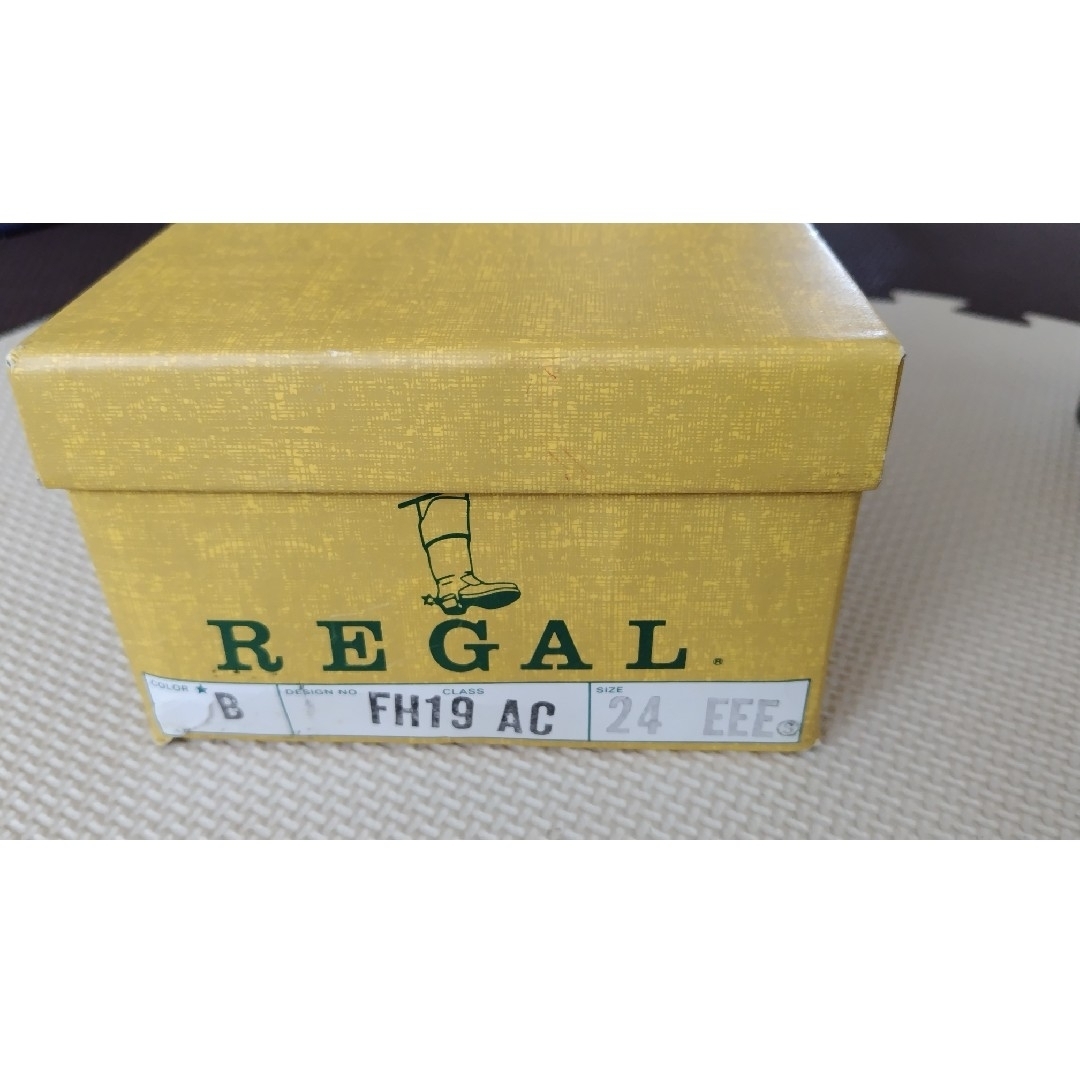 REGAL(リーガル)のリーガル　ローファー　未使用品 レディースの靴/シューズ(ローファー/革靴)の商品写真