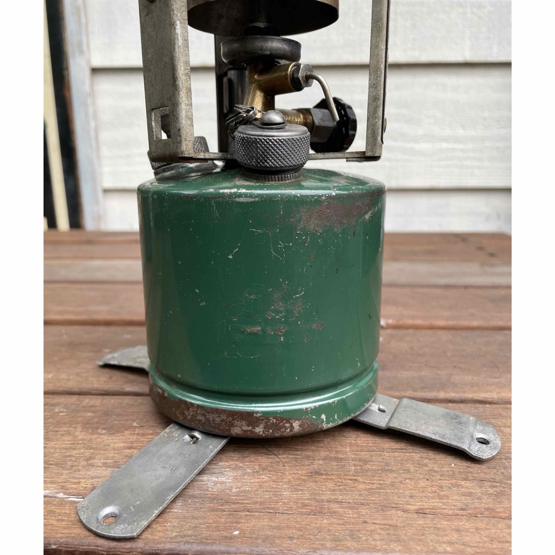 Coleman(コールマン)の希少4本足！1942's COLEMAN520 GI POCKET STOVE スポーツ/アウトドアのアウトドア(ストーブ/コンロ)の商品写真