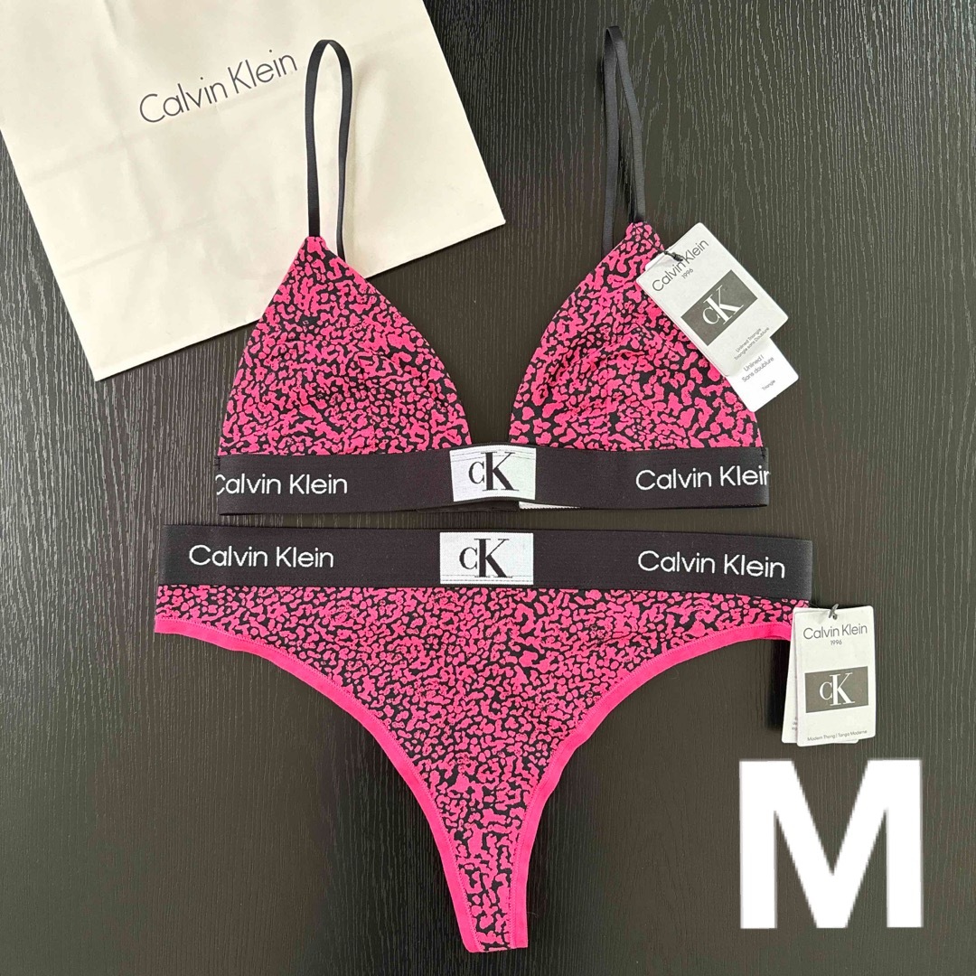 Calvin Klein(カルバンクライン)のカルバンクライン 下着 上下 セット M L ブラ ショーツ ピンク Tバック レディースの下着/アンダーウェア(ブラ&ショーツセット)の商品写真