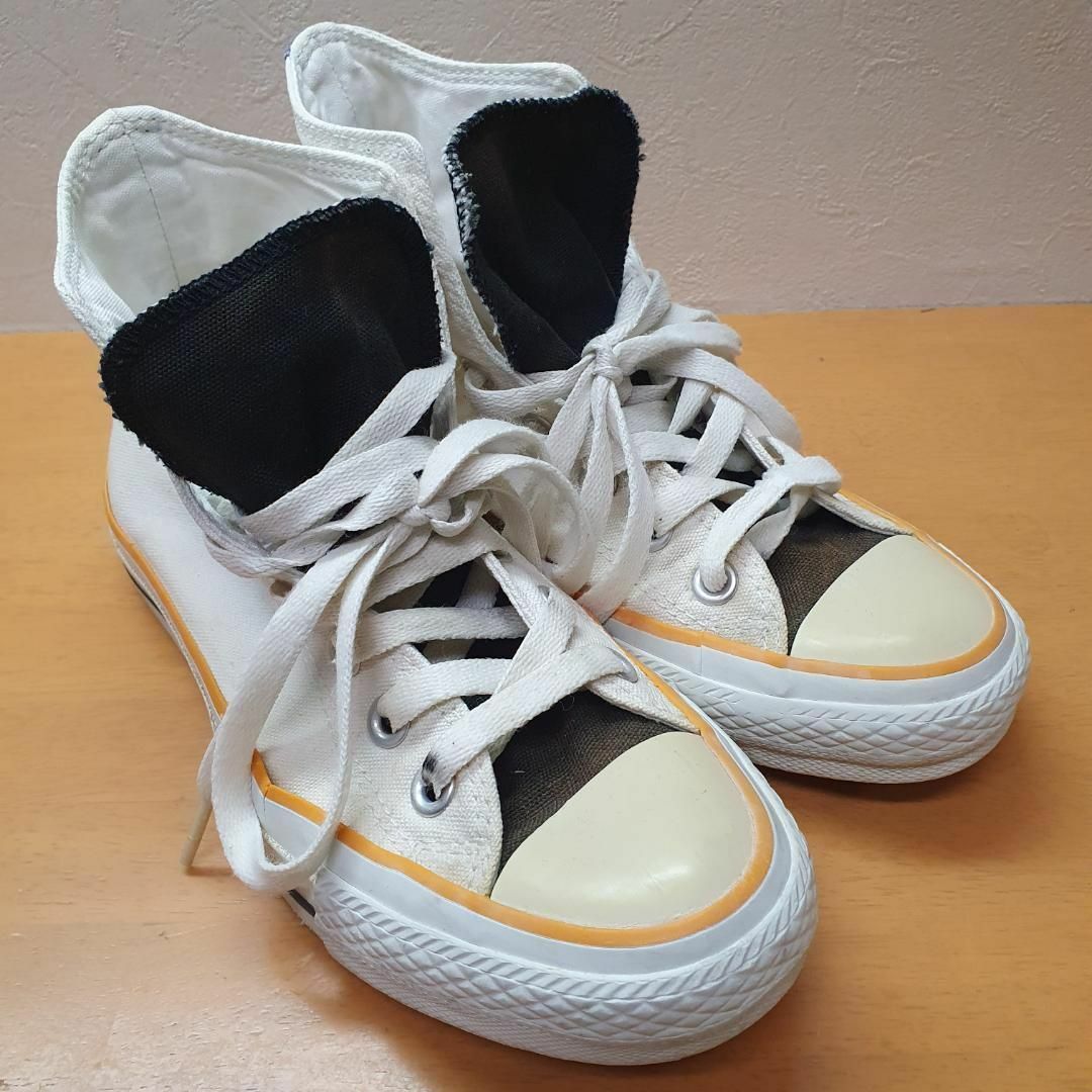 CONVERSE(コンバース)のCONVERSE コンバース オールスター レディース ハイカット 中古 女性 レディースの靴/シューズ(スニーカー)の商品写真