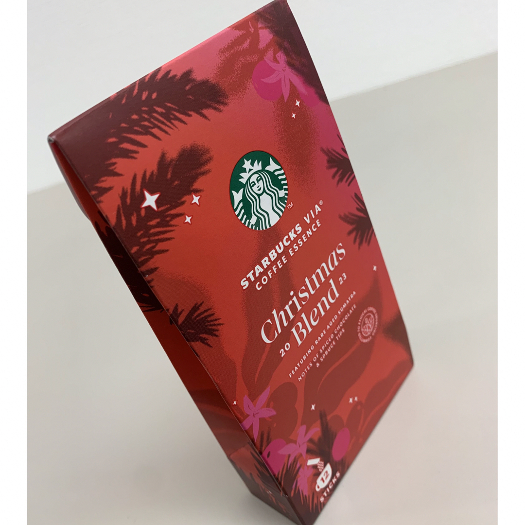 Starbucks Coffee(スターバックスコーヒー)の2023❤️限定品❤️スターバックス★ヴィアVIA クリスマスブレンド　12本 食品/飲料/酒の飲料(コーヒー)の商品写真