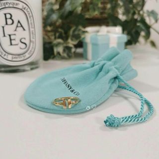 ティファニー(Tiffany & Co.)のティファニーᎢワイヤーリング　ティーワイヤー　6号　Ꮶ18イエローゴールド　現行(リング(指輪))