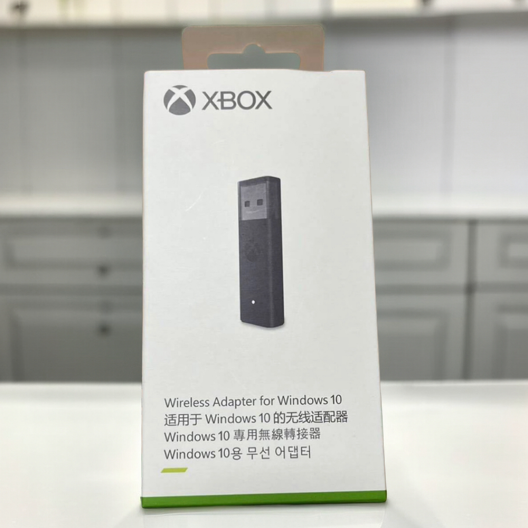 Xbox(エックスボックス)の【新品・未開封】Xbox ワイヤレス アダプター PC A1790 #b スマホ/家電/カメラのPC/タブレット(PC周辺機器)の商品写真