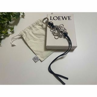 ロエベ(LOEWE)のLOEWE　ロエベ　アナグラム　メタルロゴチャーム　バッグチャーム　キーリング(キーホルダー)