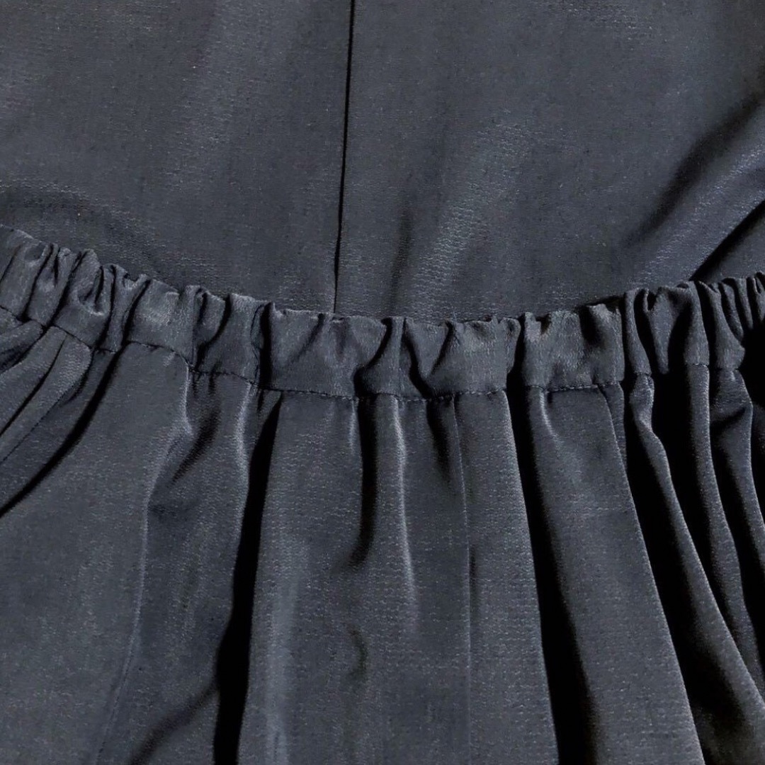ViS(ヴィス)のVIS ビス。フロントボタンデザイン フレアスカート 。サイズM レディースのスカート(ひざ丈スカート)の商品写真