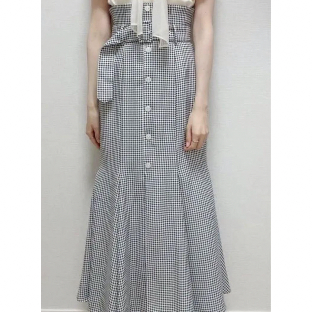 SNIDEL(スナイデル)のスナイデル　フロントボタンマーメイドスカート　サイズ00 レディースのスカート(ロングスカート)の商品写真