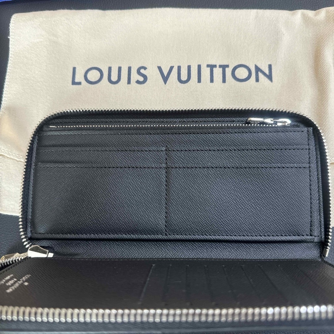 LOUIS VUITTON(ルイヴィトン)のヴィトン エピ 長財布 メンズのファッション小物(長財布)の商品写真