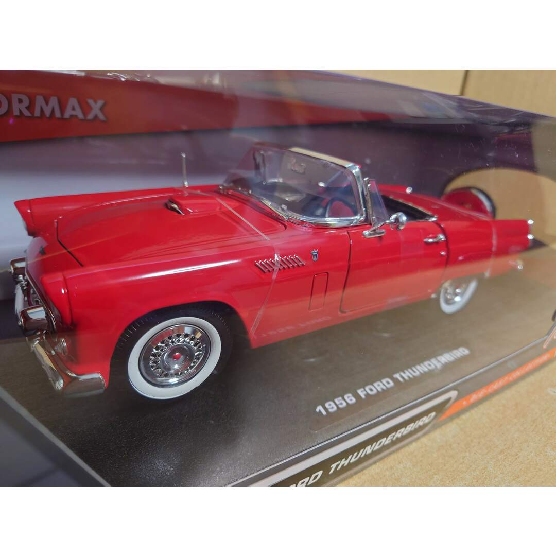 1/18 フォード サンダーバード オープンクーペ レッド 1956 Ford 1/18 フォード サンダーバード オープンクーペ レッド 1956 Ford