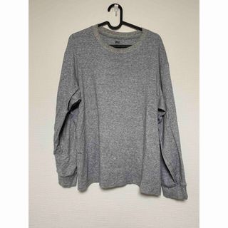 ユニクロ(UNIQLO)のUNIQLO ユニクロ ロンT  グレー 長袖 Tシャツ 無地 Lサイズ(Tシャツ/カットソー(七分/長袖))