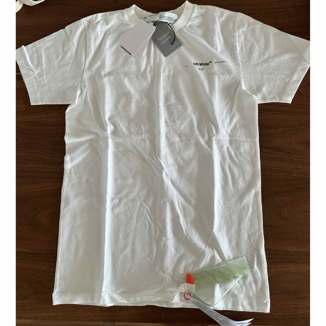 OFF-WHITE(オフホワイト)のOFF WHITE LVR限定 Tシャツ　ホワイト メンズのトップス(Tシャツ/カットソー(半袖/袖なし))の商品写真