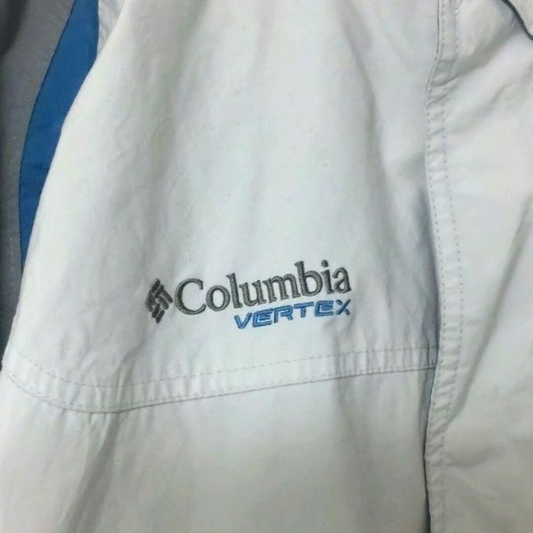 Columbia(コロンビア)の90sコロンビア　ビッグサイズマウンテンパーカー　ワンポイント刺繍ロゴ（907） メンズのジャケット/アウター(ナイロンジャケット)の商品写真