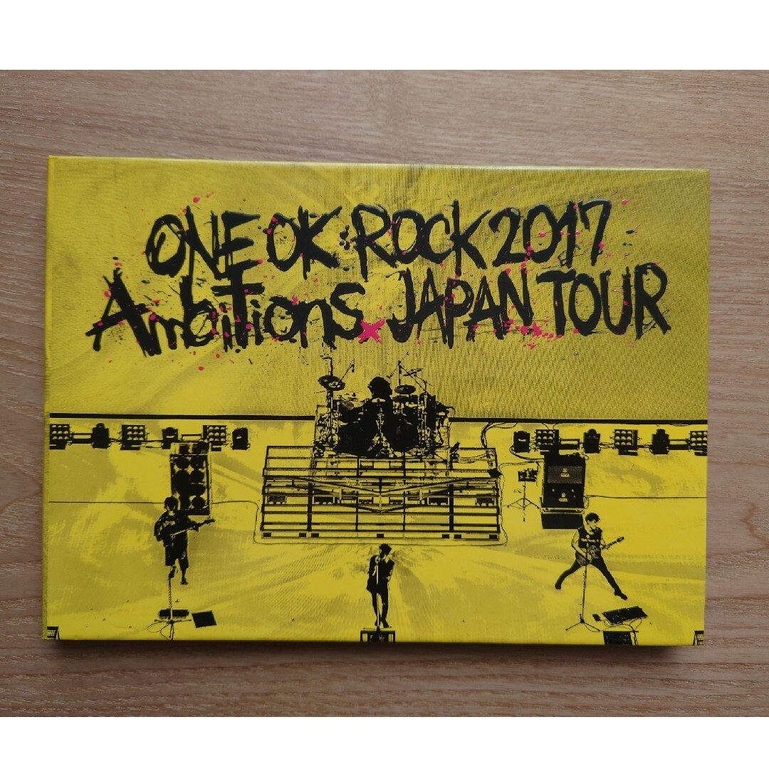 ONE OK ROCK(ワンオクロック)の【ONE OK ROCK】2017 Ambitions JAPAN TOUR エンタメ/ホビーのDVD/ブルーレイ(ミュージック)の商品写真