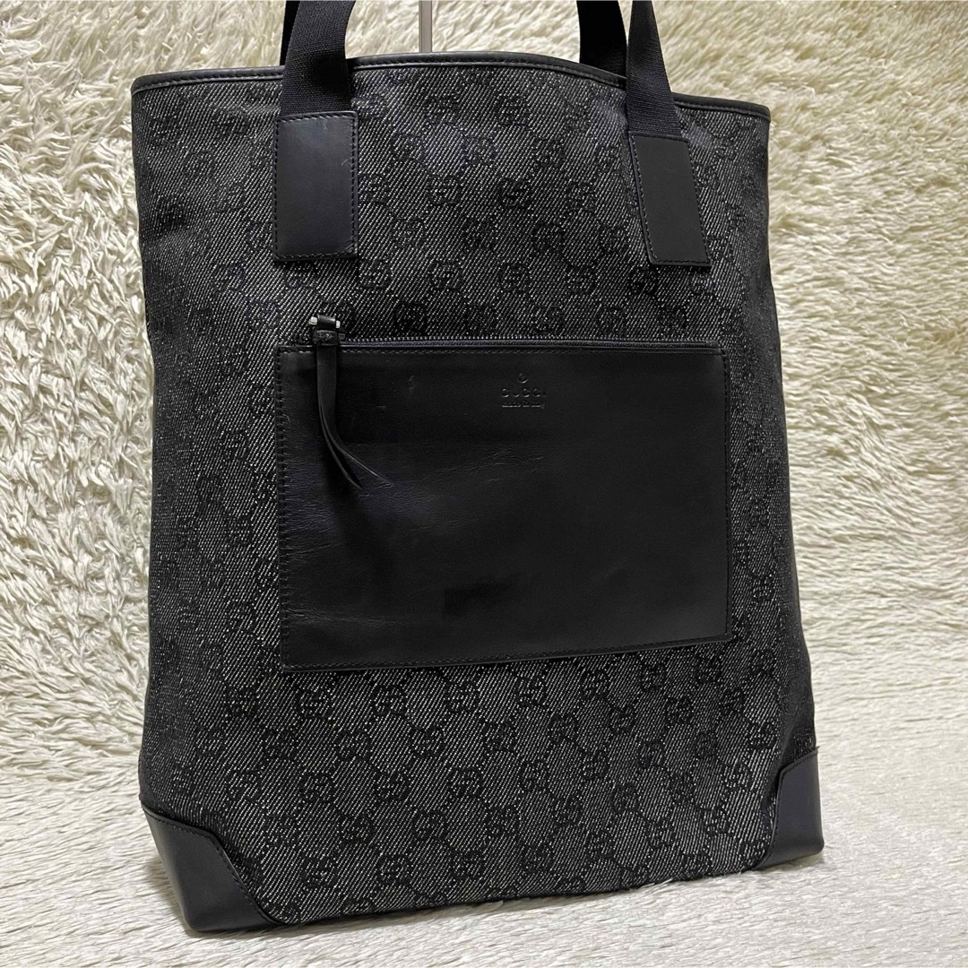 Gucci(グッチ)の704 専用 グッチ トートバッグ GGキャンバス×レザー A4収納 デニム 黒 レディースのバッグ(トートバッグ)の商品写真