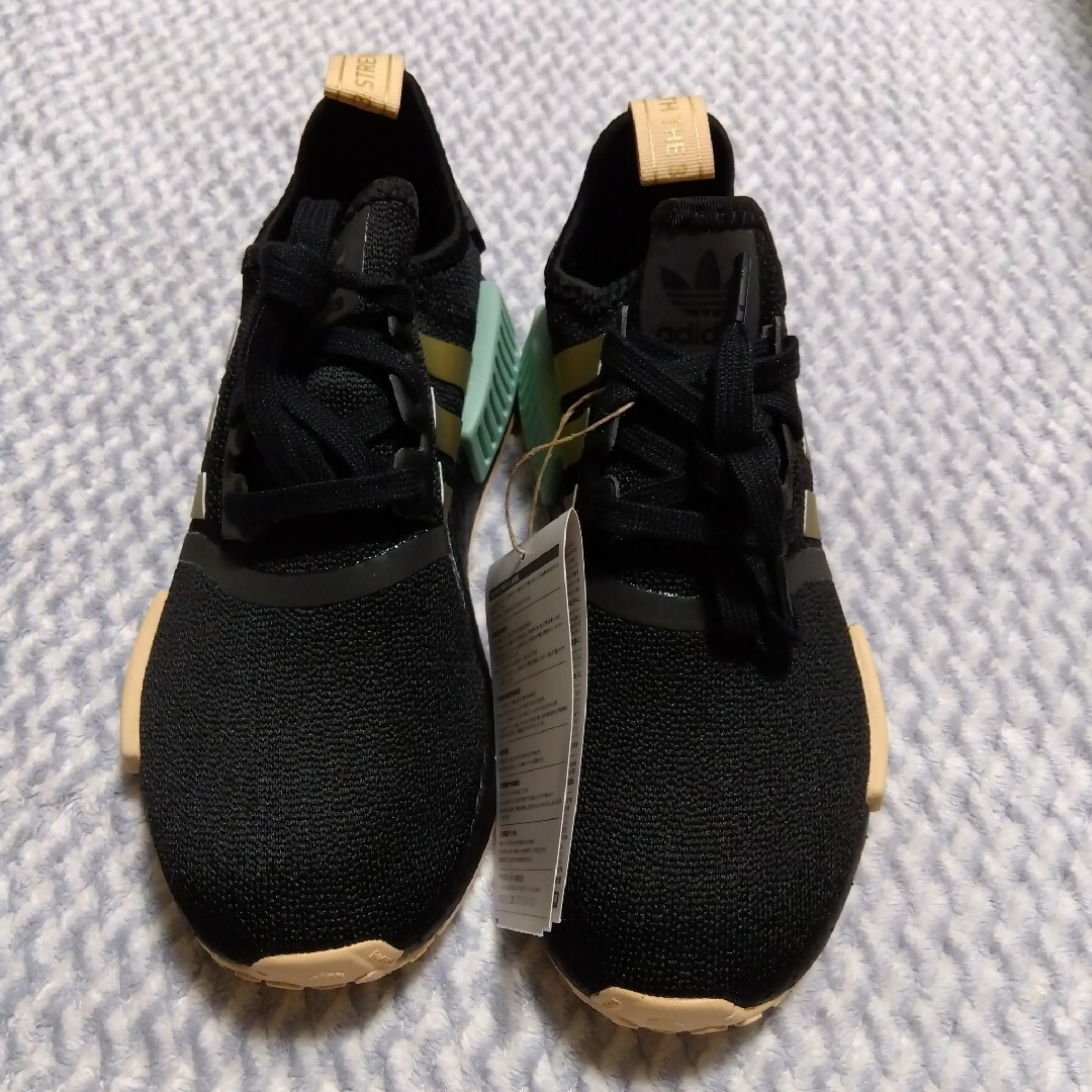 Originals（adidas）(オリジナルス)の★新品未使用★adidas originals★size23.5cm レディースの靴/シューズ(スニーカー)の商品写真