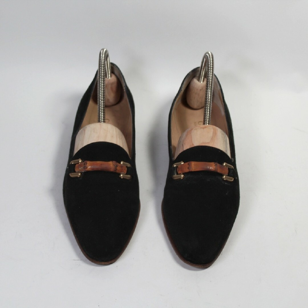 Gucci(グッチ)の【美品】GUCCI スエードパンプス フラットソール バンブー レディースの靴/シューズ(ローファー/革靴)の商品写真