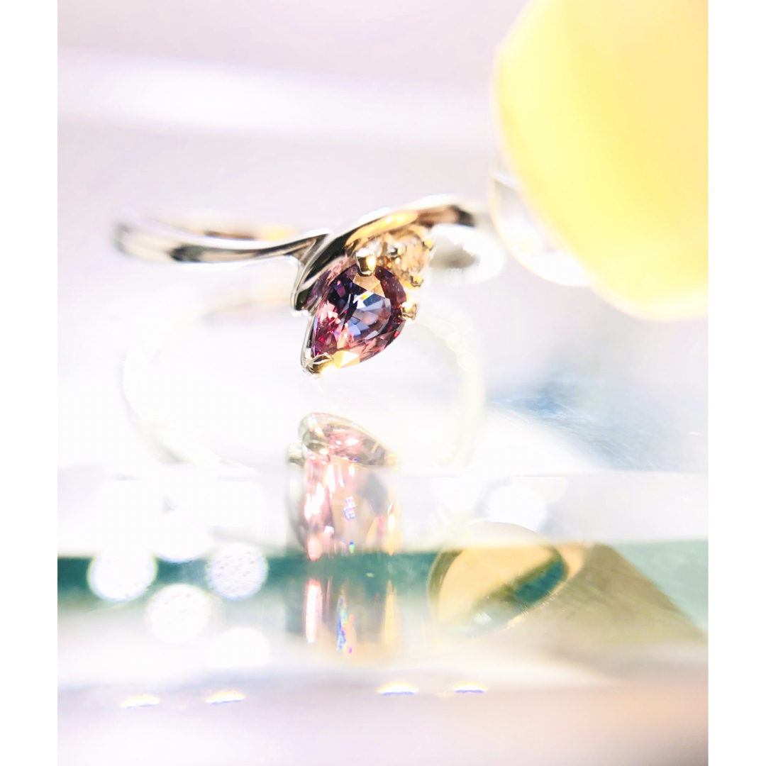 【大人気!!幻のブルーガーネット★しなやかなブルーの雫】ベキリーブルー リング レディースのアクセサリー(リング(指輪))の商品写真
