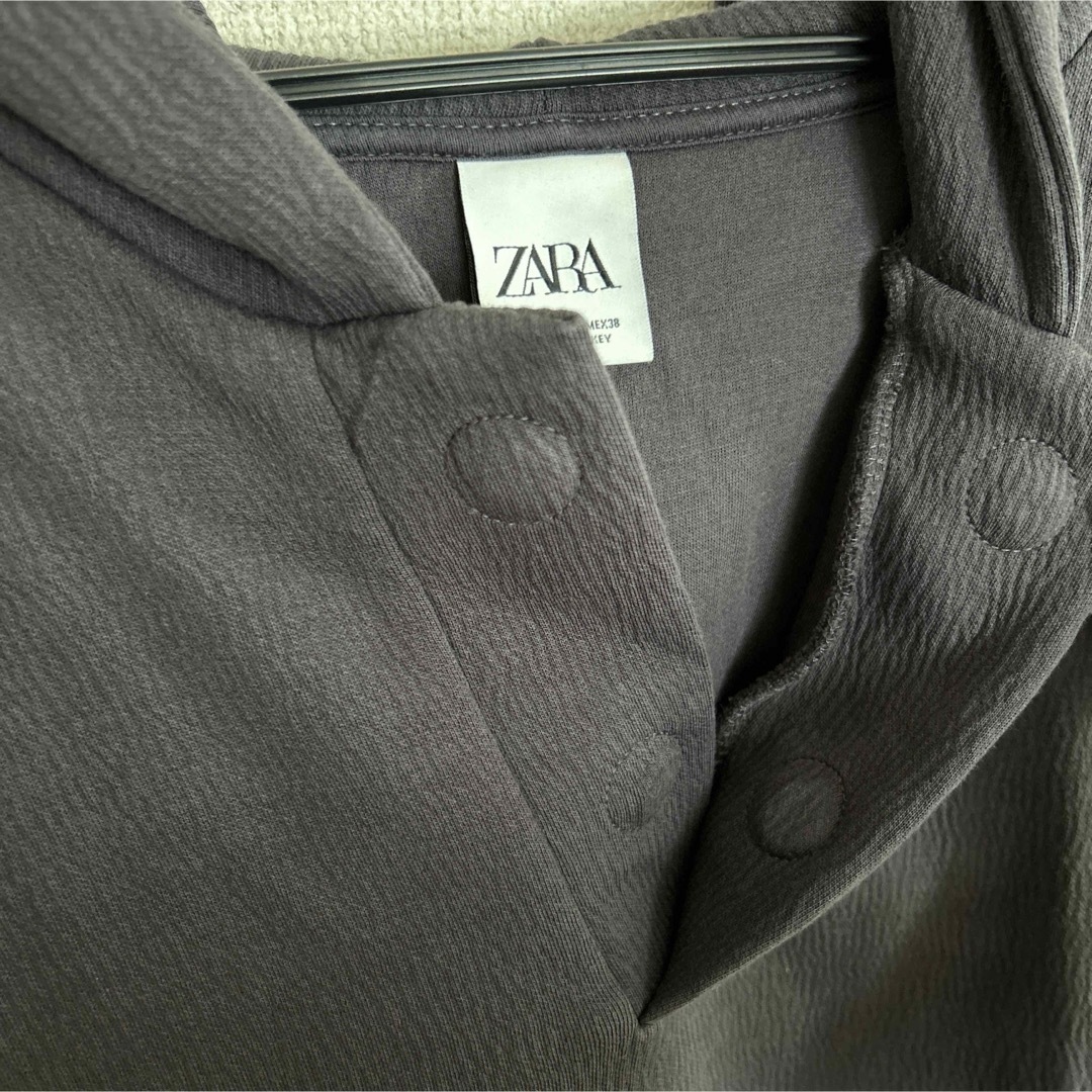 ZARA(ザラ)の特別値下げ★ZARA ザラ　オーバーサイズ　ハーフネック　パーカー メンズのトップス(パーカー)の商品写真