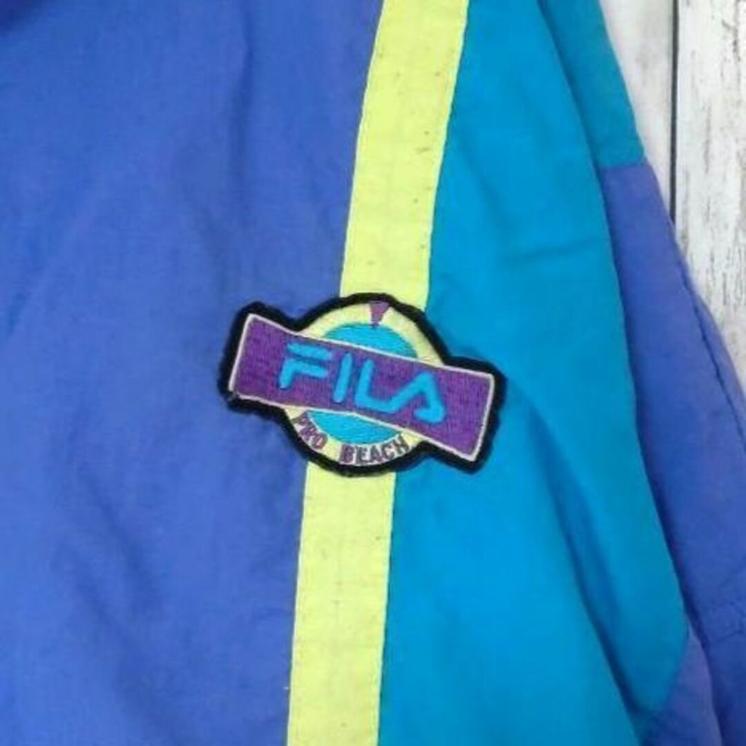 FILA(フィラ)の90sFILA　ビッグサイズナイロンジャケットUSA製　刺繍ロゴ（903） メンズのジャケット/アウター(ナイロンジャケット)の商品写真