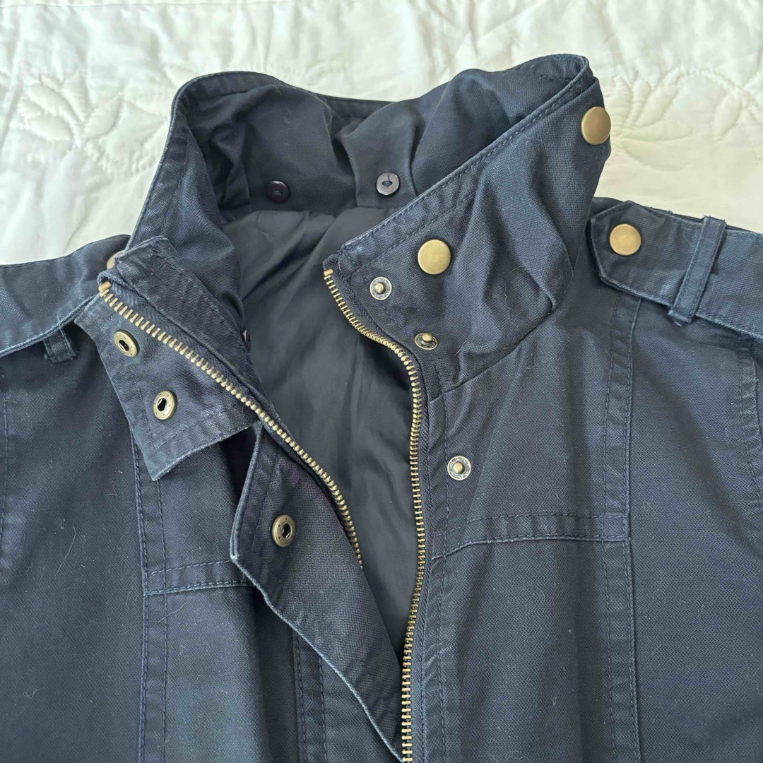 コットン素材マウンテンパーカー　ネイビー　紺　レディース　綿　フリーサイズ レディースのジャケット/アウター(ミリタリージャケット)の商品写真