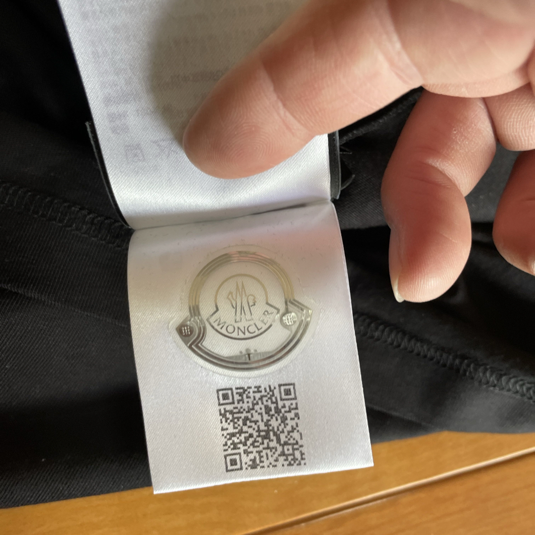 MONCLER(モンクレール)のモンクレール　コラボ　長T メンズのトップス(Tシャツ/カットソー(七分/長袖))の商品写真