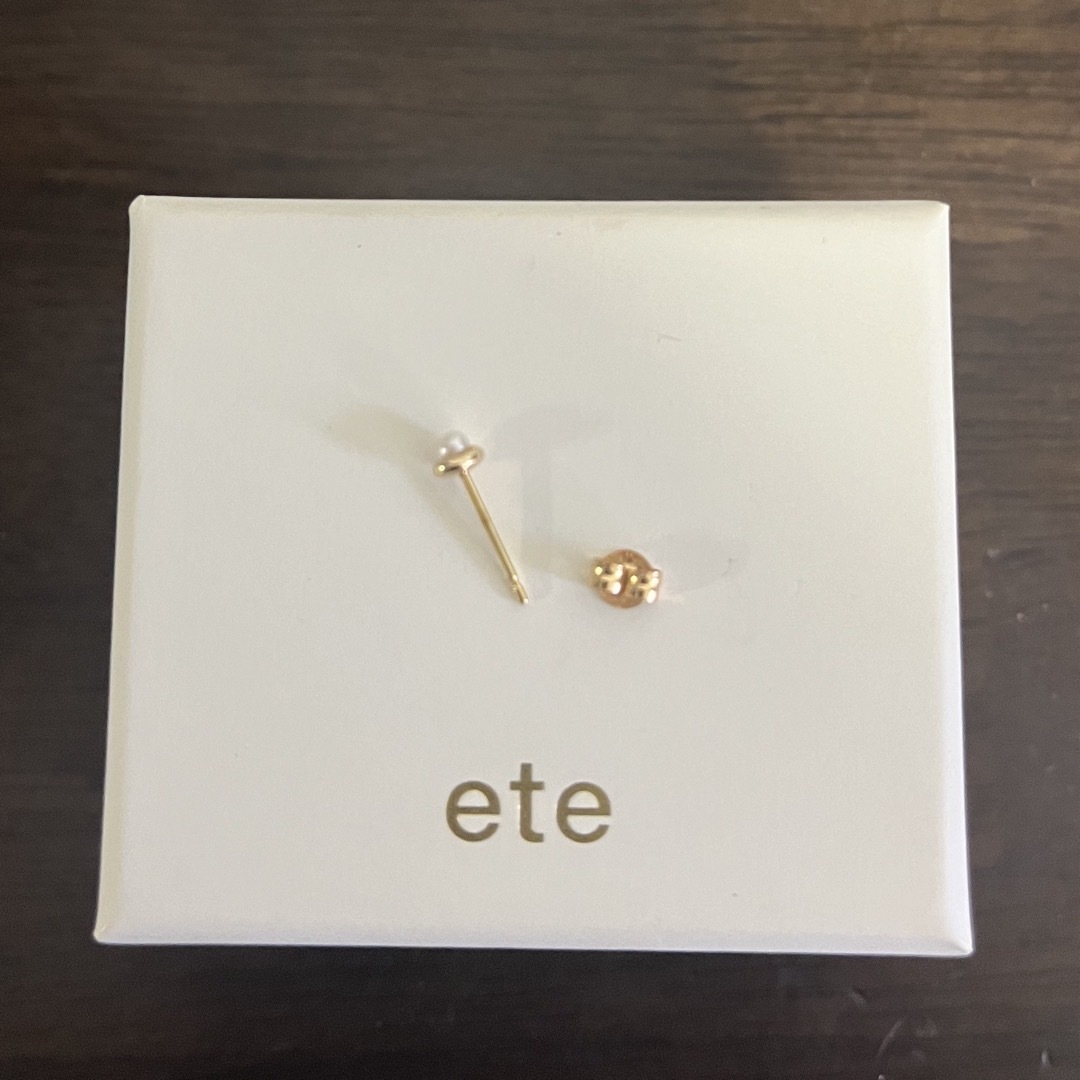 ete(エテ)のete パール　ピアス　片方 レディースのアクセサリー(ピアス)の商品写真