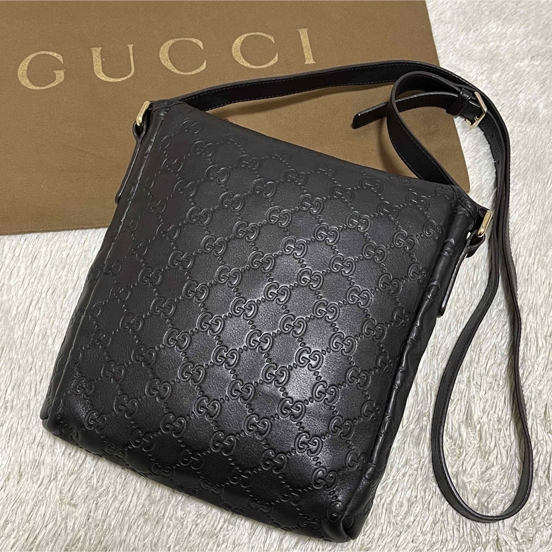 Gucci(グッチ)の726✨美品✨GUCCI グッチ ショルダーバッグ 斜め掛け シマレザー GG柄 レディースのバッグ(ショルダーバッグ)の商品写真