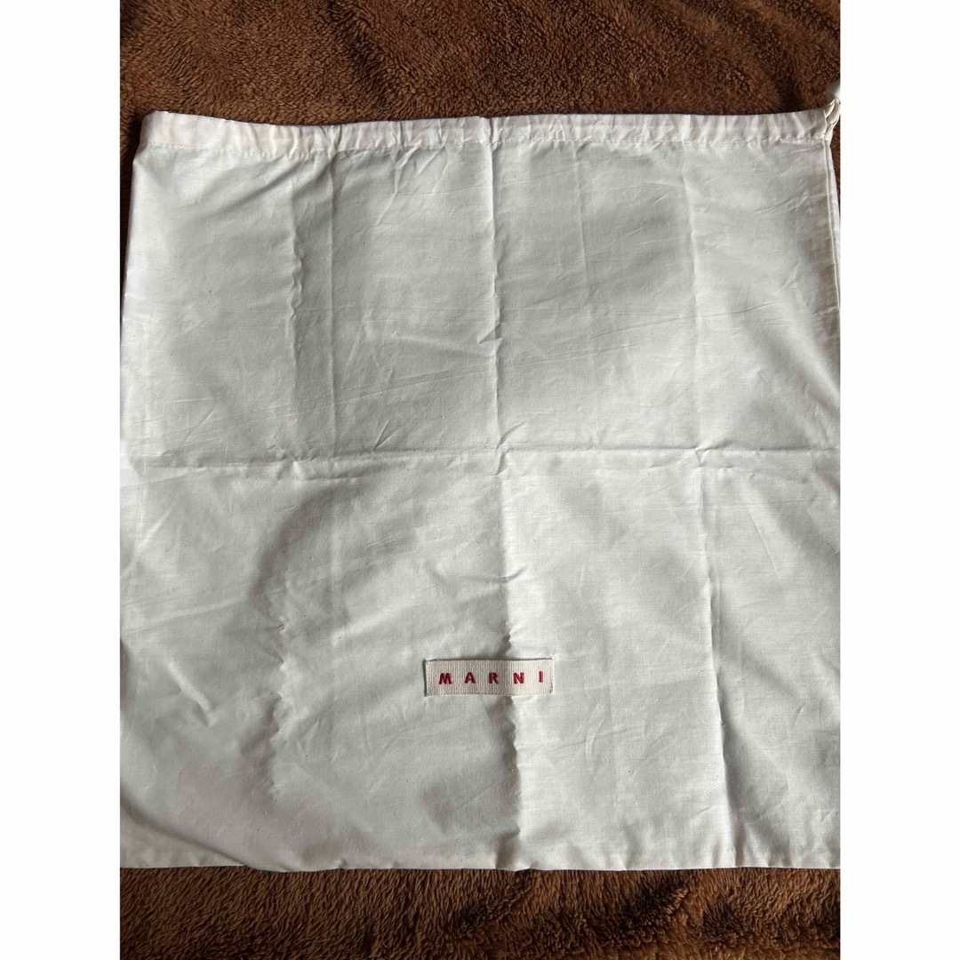 Marni(マルニ)のMARNI 巾着 レディースのバッグ(ショップ袋)の商品写真
