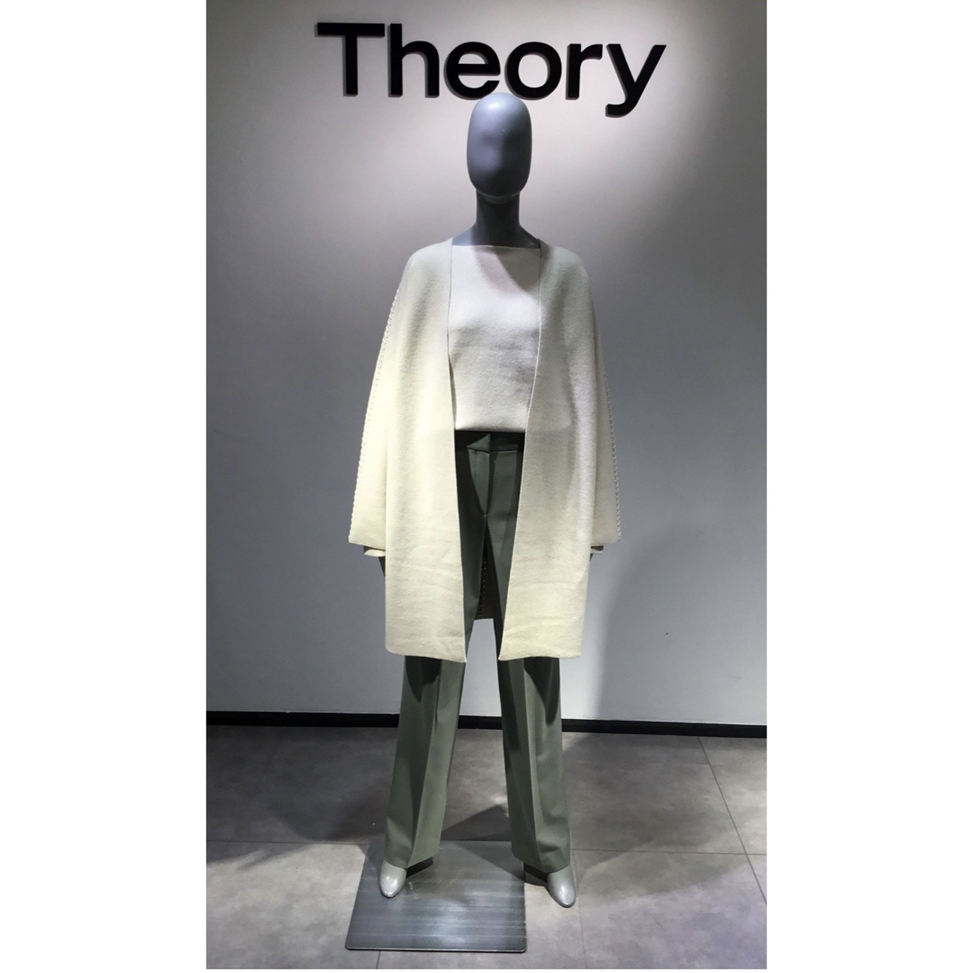 theory(セオリー)のTheory セオリー ウールブレンド センタープレス タック ストレートパンツ レディースのパンツ(カジュアルパンツ)の商品写真