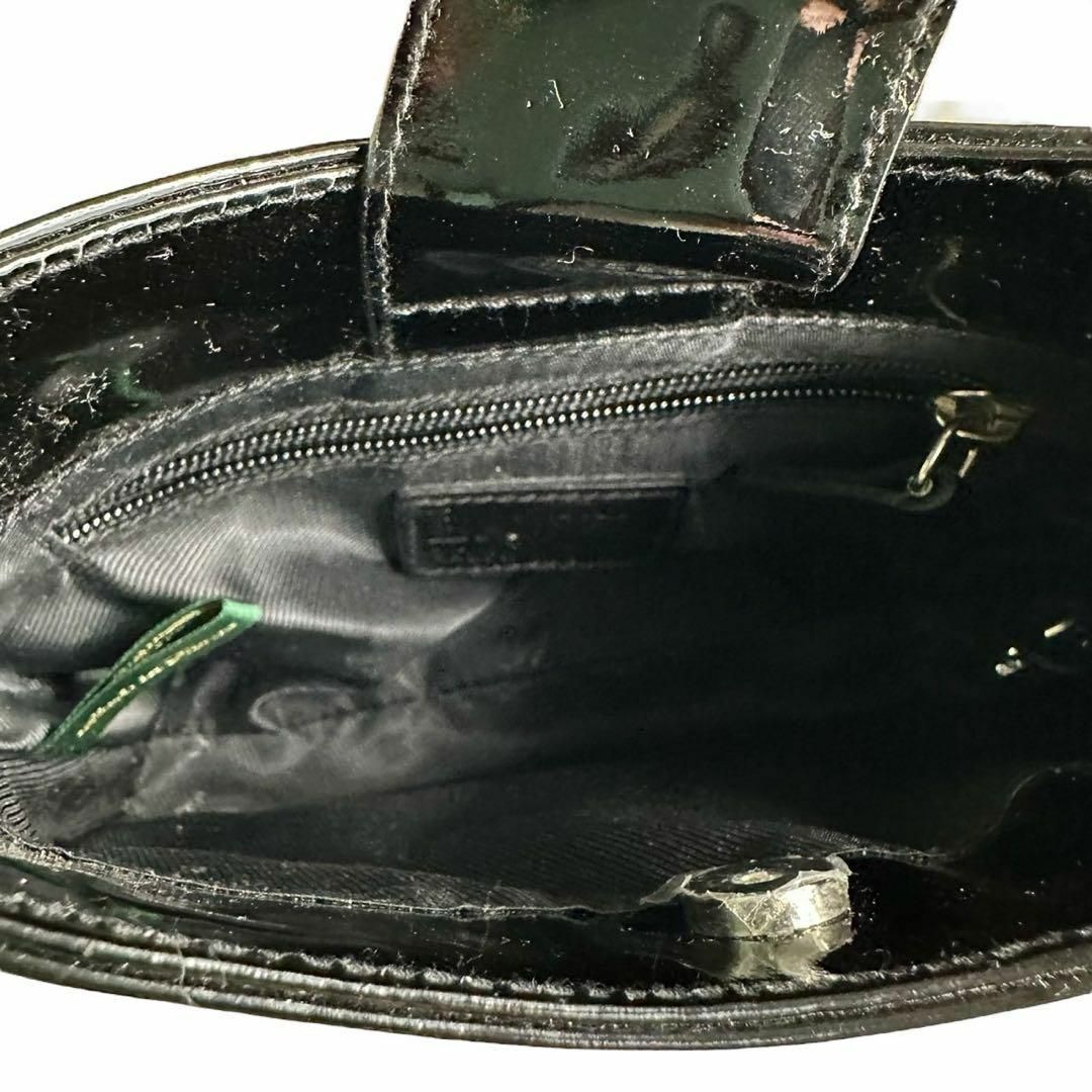 Ralph Lauren(ラルフローレン)のバッグ　ミニバッグ　ラルフローレン　ブラック　ハンドバッグ　エナメル レディースのバッグ(ハンドバッグ)の商品写真