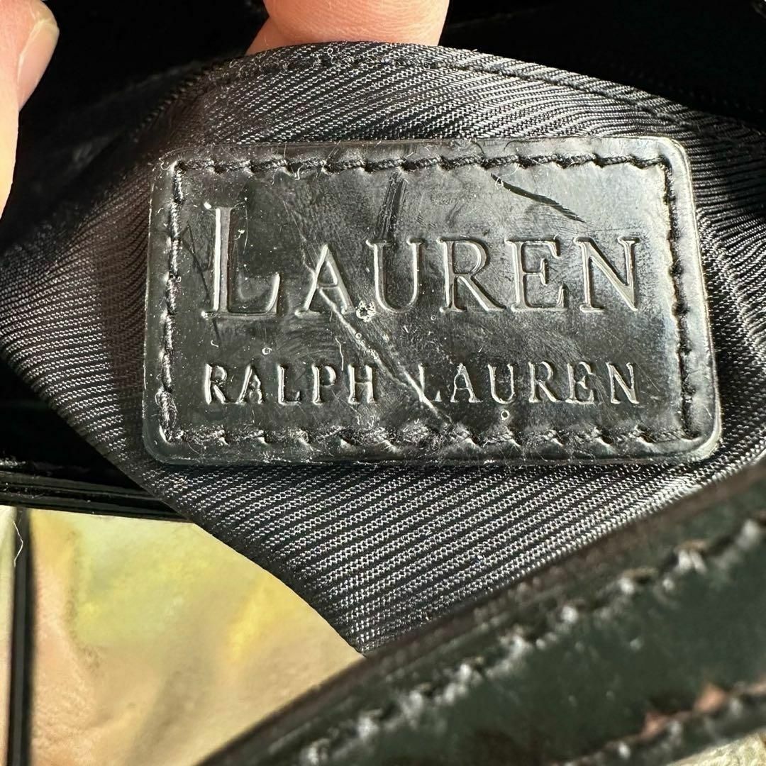 Ralph Lauren(ラルフローレン)のバッグ　ミニバッグ　ラルフローレン　ブラック　ハンドバッグ　エナメル レディースのバッグ(ハンドバッグ)の商品写真