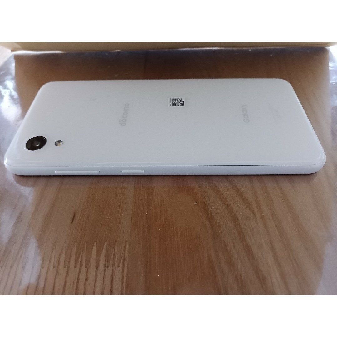 Galaxy A22 5G ホワイト 64 GB docomo Galaxy A22 5G ホワイト 64 GB docomo