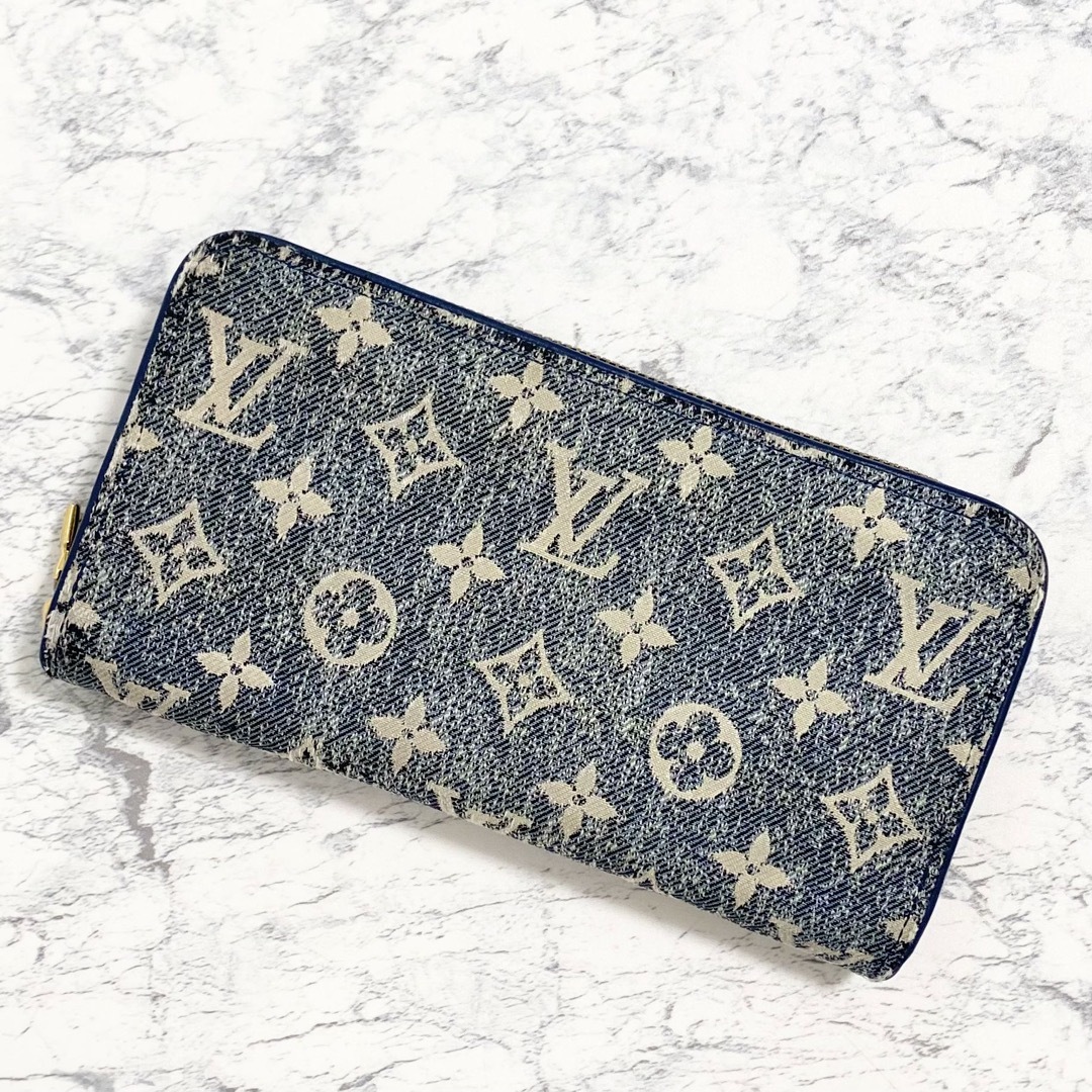 LOUIS VUITTON(ルイヴィトン)のルイヴィトン モノグラム ジャガードデニム ラウンドファスナー M81858 レディースのファッション小物(財布)の商品写真