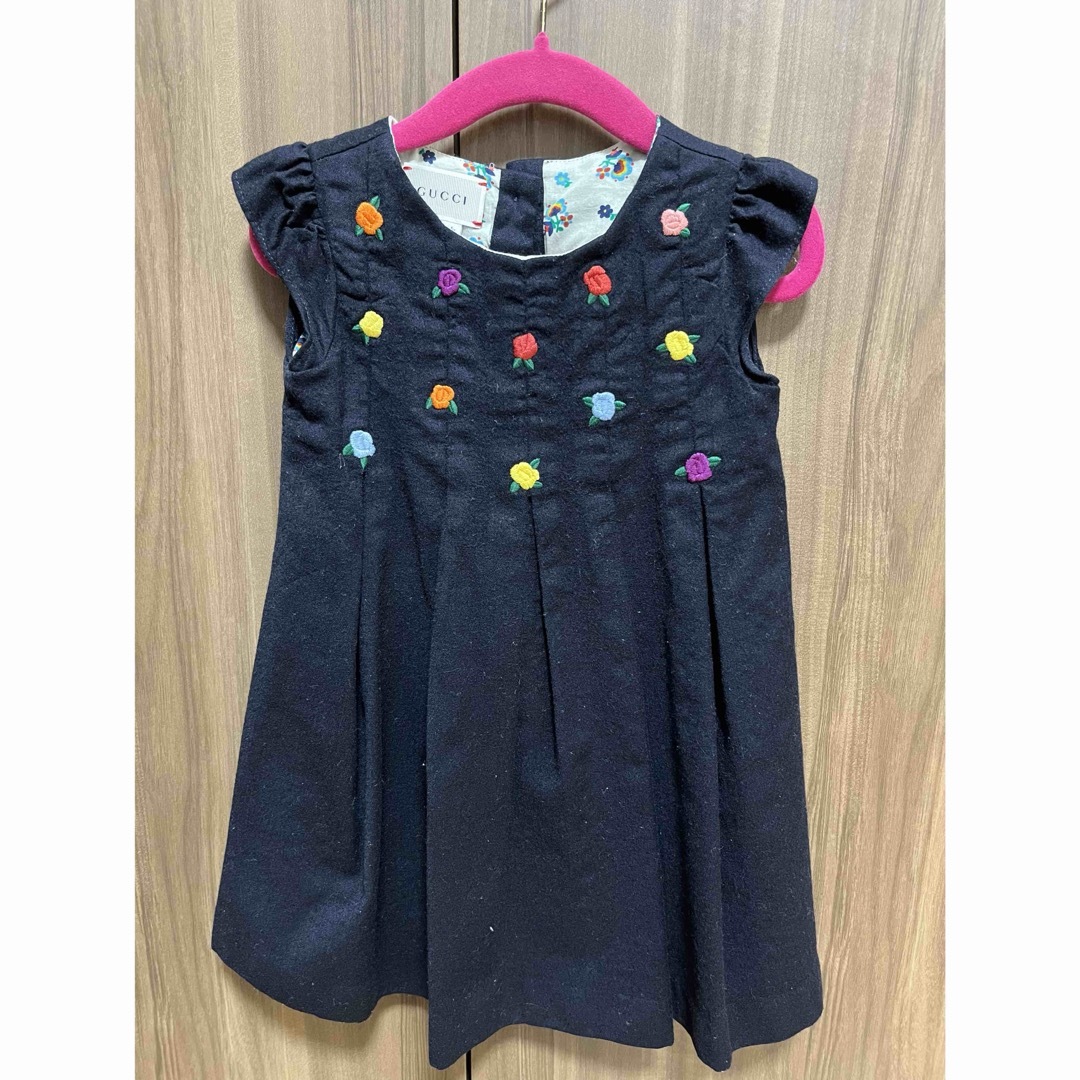 Gucci(グッチ)のGUCCIワンピース キッズ/ベビー/マタニティのキッズ服女の子用(90cm~)(ワンピース)の商品写真