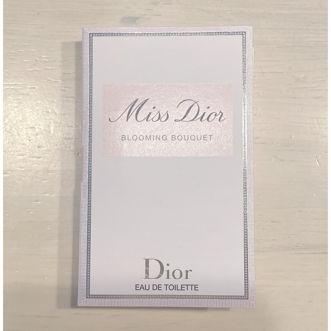 Christian Dior(クリスチャンディオール)のMiss Dior♡ブルーミングブーケ　オードゥトワレ コスメ/美容のキット/セット(サンプル/トライアルキット)の商品写真