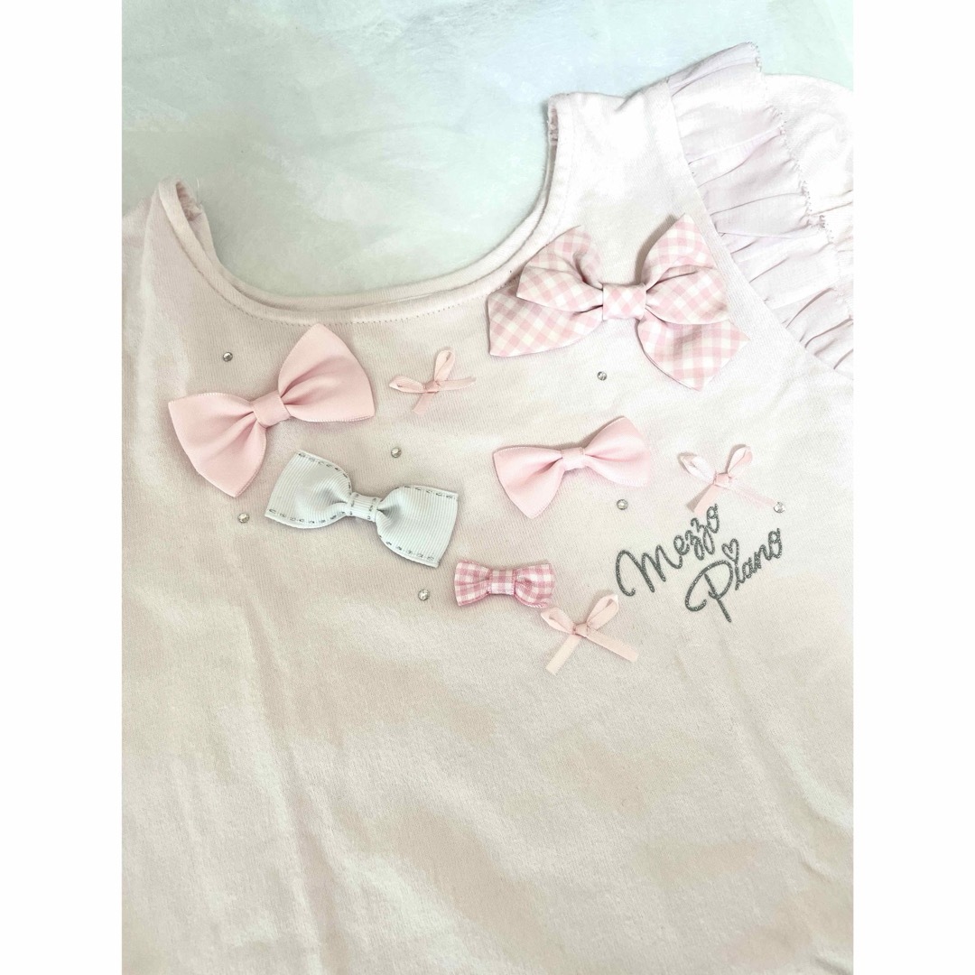 mezzo piano(メゾピアノ)の【メゾピアノ】リボンフリルTシャツ🎀 キッズ/ベビー/マタニティのキッズ服女の子用(90cm~)(Tシャツ/カットソー)の商品写真