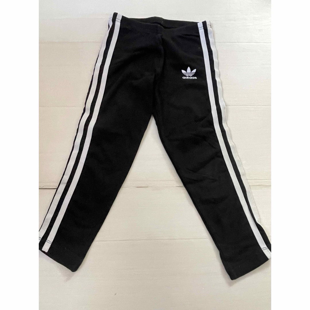 adidas(アディダス)のアディダス　レギンス　100cm キッズ/ベビー/マタニティのキッズ服女の子用(90cm~)(パンツ/スパッツ)の商品写真