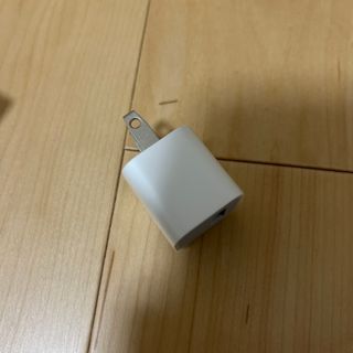 アイフォーン(iPhone)のiPhone 電源アダプタ(変圧器/アダプター)