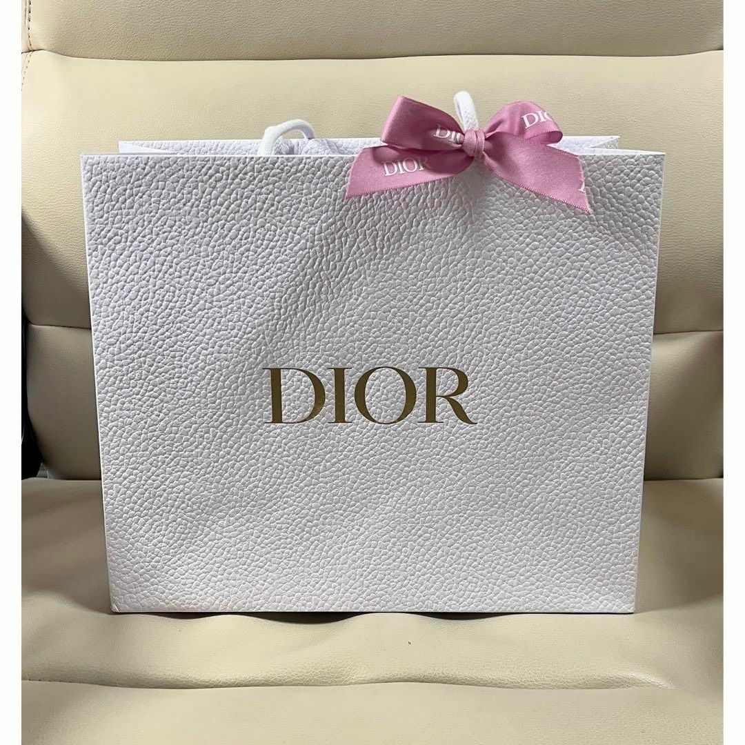 Dior(ディオール)の最新◆DIOR ディオール 2024年春限定 ギフトセット レディースのバッグ(ショップ袋)の商品写真