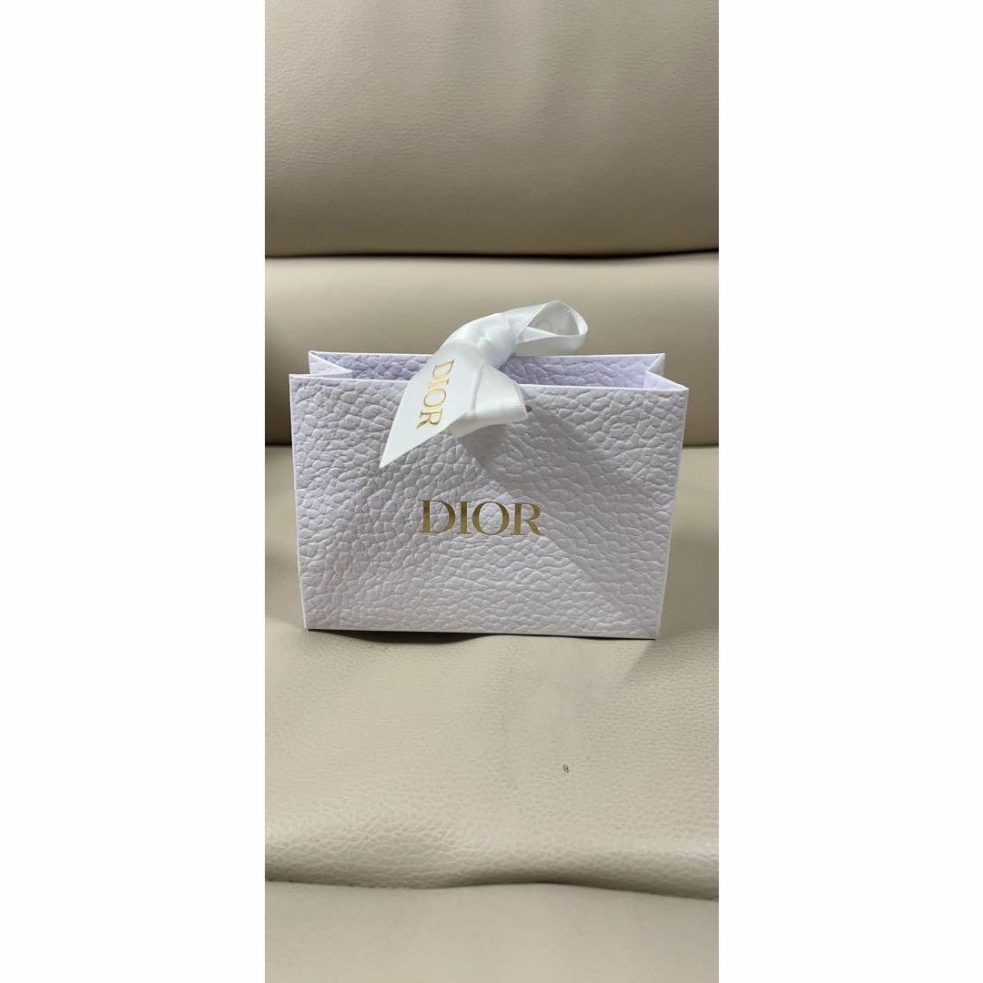 Dior(ディオール)の最新◆DIOR ディオール 2024年春限定 ギフトセット レディースのバッグ(ショップ袋)の商品写真