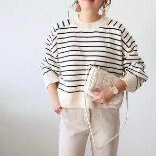 ZARA ボーダーニットセーター