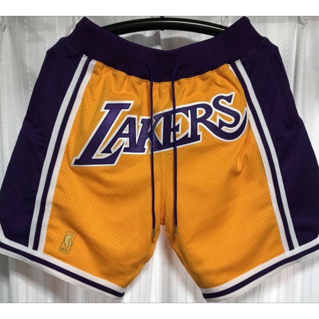 MITCHELL & NESS(ミッチェルアンドネス)のJust Don×Mitchell&Ness LA Lakers LeBron スポーツ/アウトドアのスポーツ/アウトドア その他(バスケットボール)の商品写真