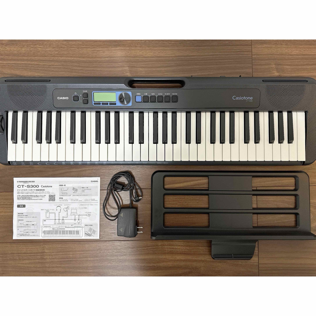 CASIO(カシオ)のcasio ct-s300 カシオトーン　電子ピアノ　ほぼ未使用 楽器の鍵盤楽器(電子ピアノ)の商品写真