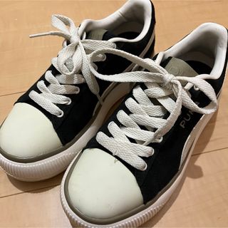 PUMA スニーカー カーキ(スニーカー)